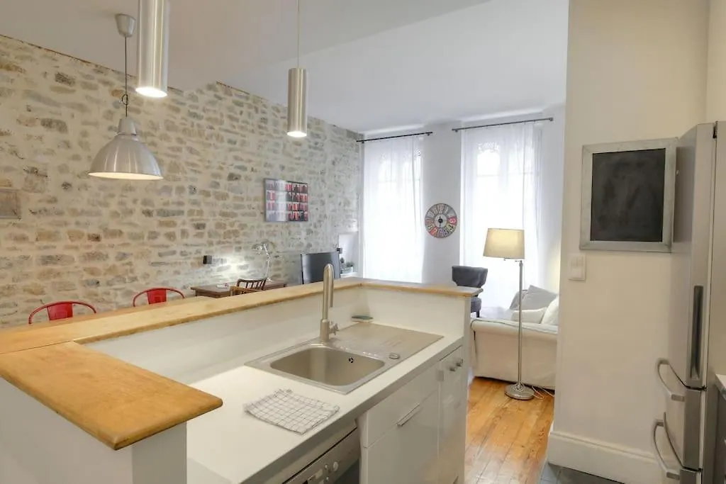 Apartament Bel Appartement Spacieux, Climatise - Lyon Centre